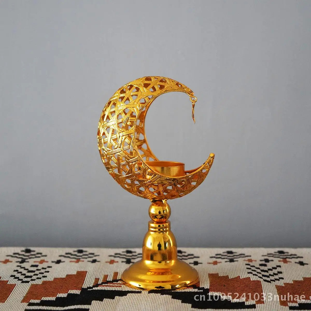 Iron Candle Holder Aromatherapy Stove Moon Shape Home Bedroom Decor Modern Minimalist Geometric Crafts Ornaments