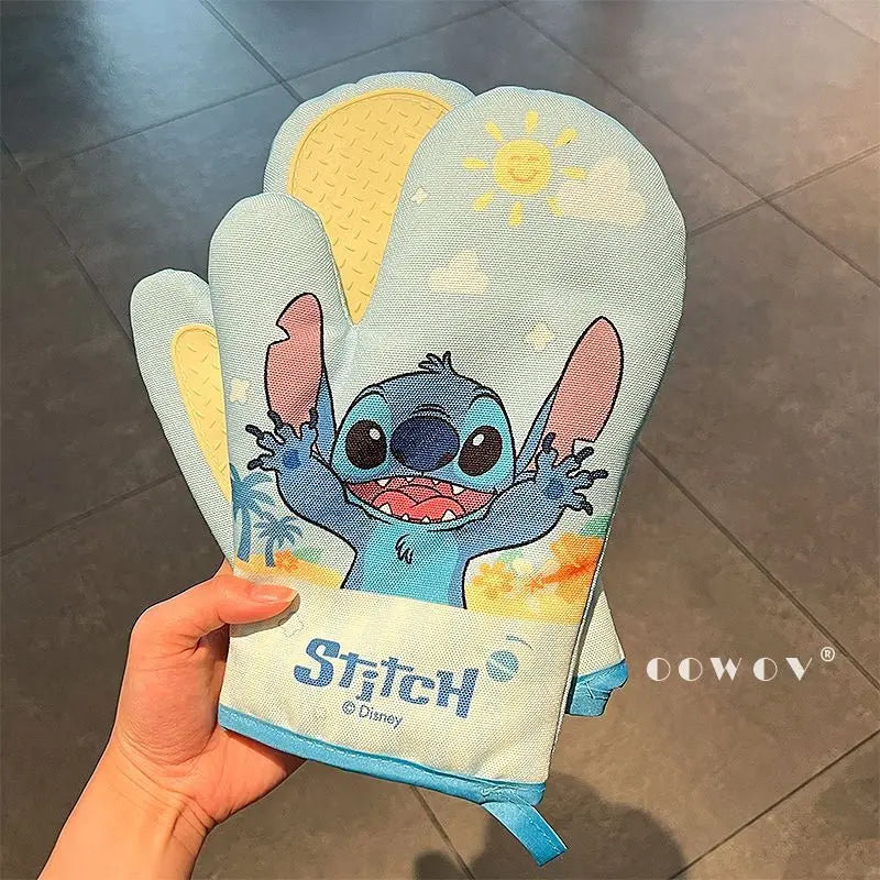 Disney Judy Nick Creative Personality Thickened Anti-scalding Gloves Cartoon Household Kitchen Insulation Microwave Gloves Gift