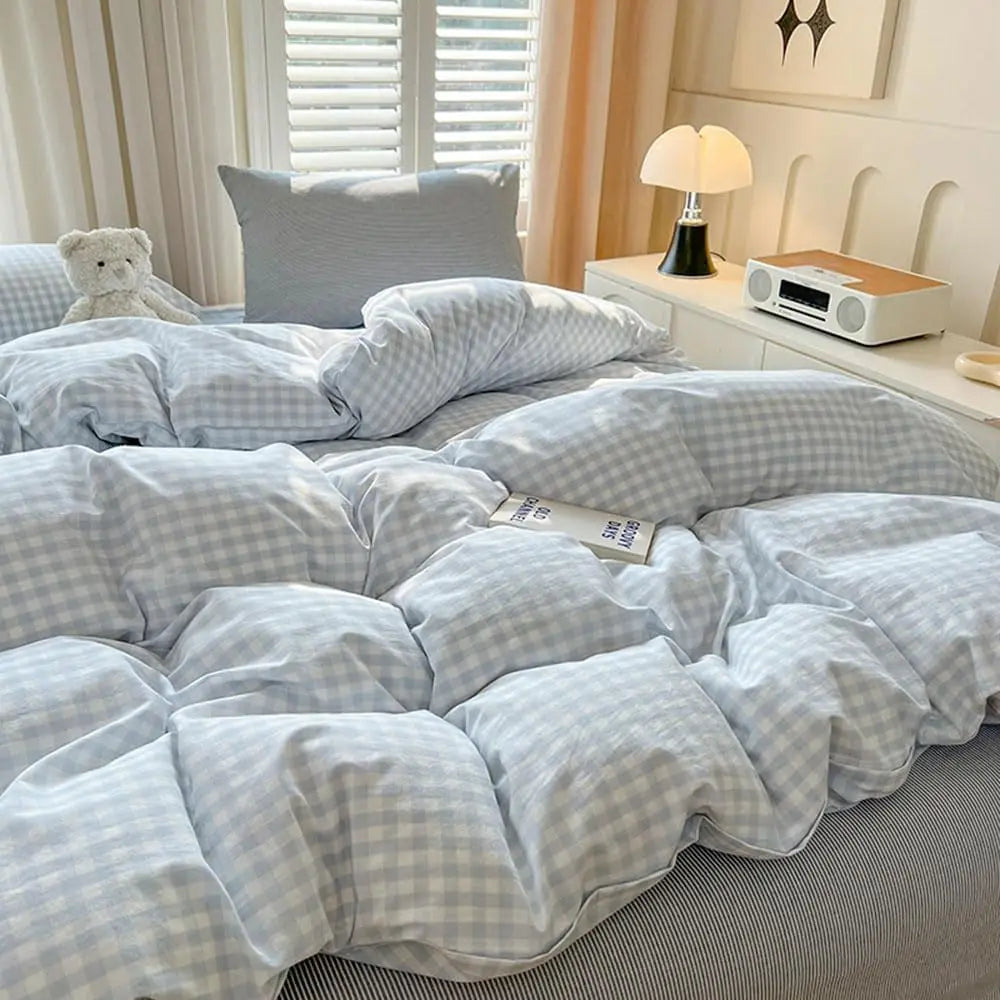 Queen Size Blue White Plaid Duvet Cover Set, Soft Breathable Microfiber Bedding with Pillow Shams